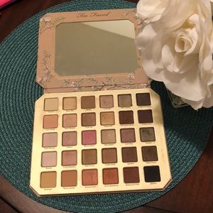 Too Faced Natural Love eyeshadow palette